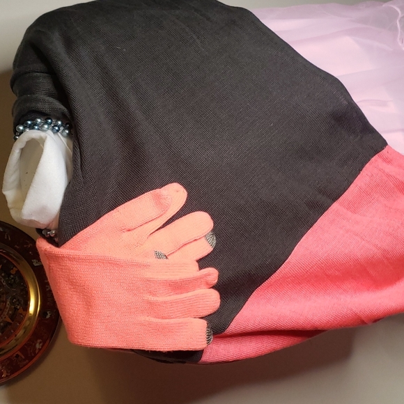 Infinite scarf and gloves - Picture 4 of 5